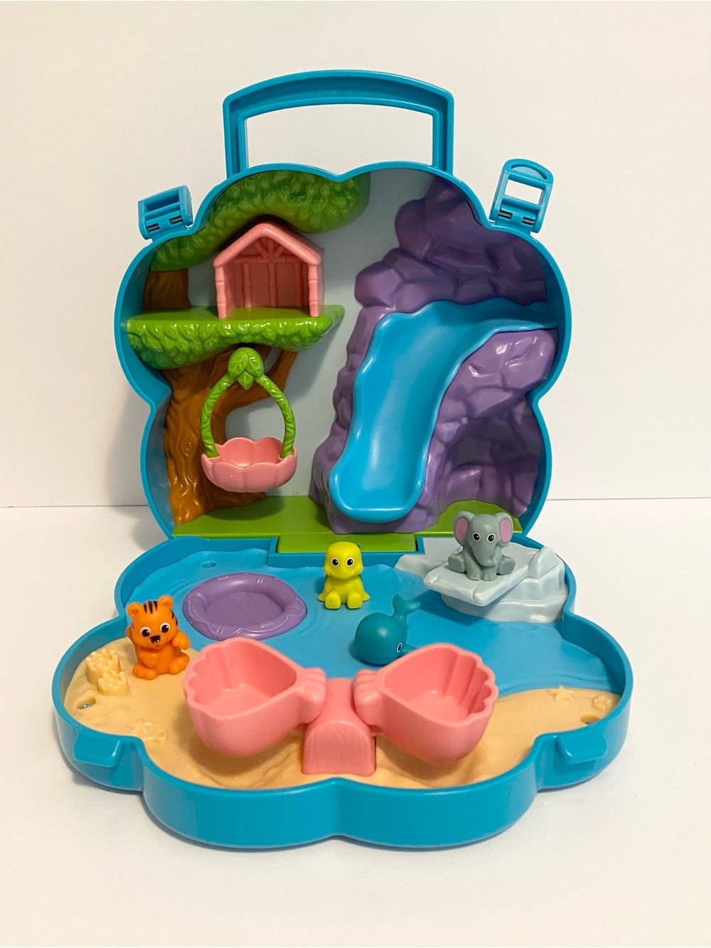 Lakeshore Learn & Play Carry Around Animal Town Paw Shape Case with 4 Animals